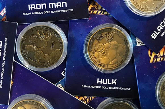 PIÈCES DE COLLECTION - MARVEL AVENGERS - OR